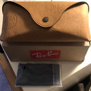 COPY - Brand New, Authentic and Exclusive Light Brown/TanRay-Ban case/cloth/box